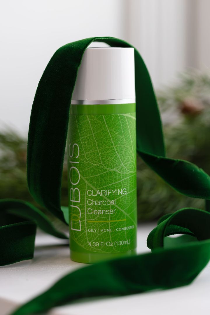 CLARIFYING Charcoal Cleanser