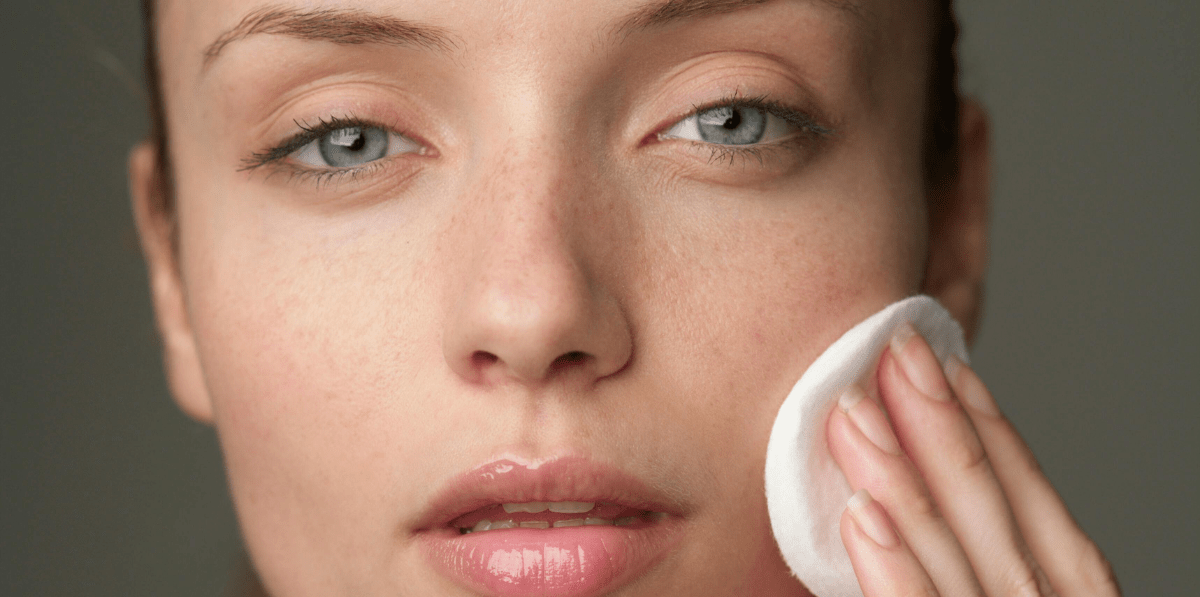 Skin Minimalism: Embrace Simplicity for Healthy, Glowing Skin - Dubois Beauty & Wellness